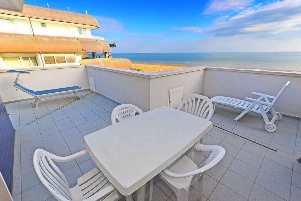 Apartments In Lignano 21657 Lignano Sabbiadoro Exterior foto